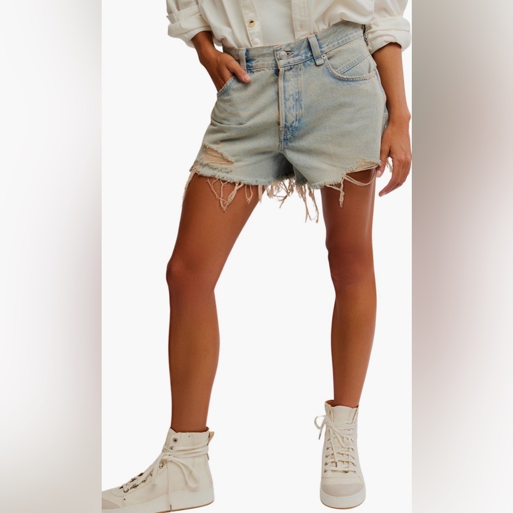 We The Free Light Wash Distressed Denim Jean Shorts